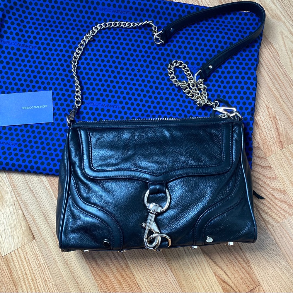 Like new Rebecca Minkoff large MAC crossbody